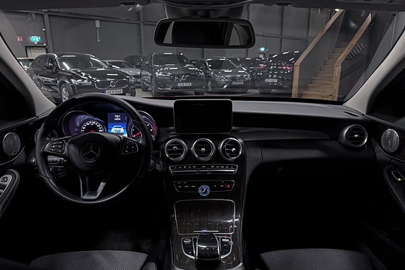 Mercedes-Benz C220 d 13 of 17
