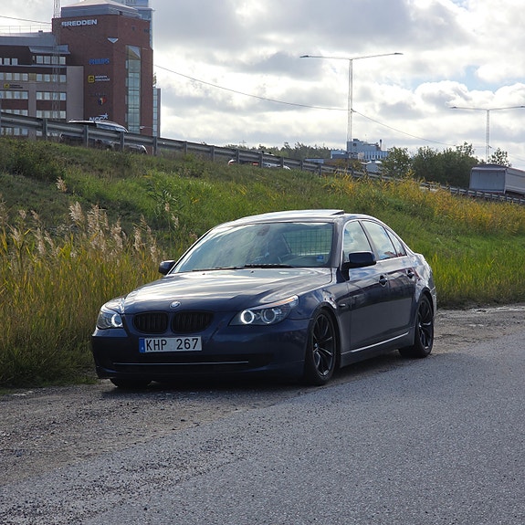 BMW 525i 9 of 9