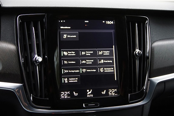 Volvo V90 Cross Country 26 of 30