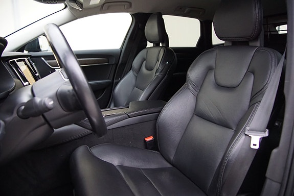 Volvo V90 Cross Country 15 of 30