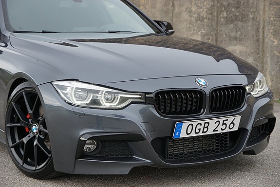 BMW 320d 3 of 28