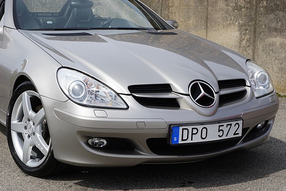 Mercedes-Benz SLK280 3 of 21