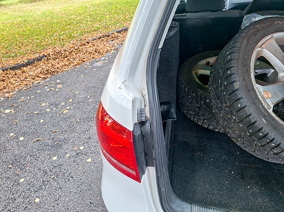 Volkswagen Passat 4 of 11