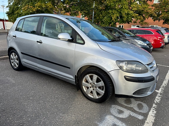 Volkswagen Golf Plus 3 of 8
