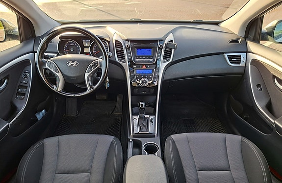 Hyundai i30 13 of 15