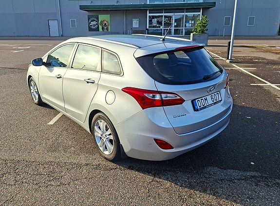 Hyundai i30 6 of 15
