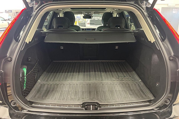 Volvo XC60 24 of 27
