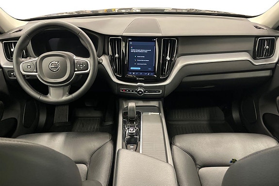 Volvo XC60 14 of 27