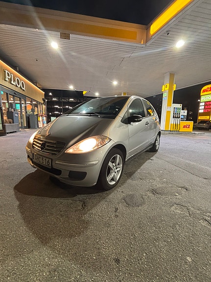 Mercedes-Benz A150 4 of 10