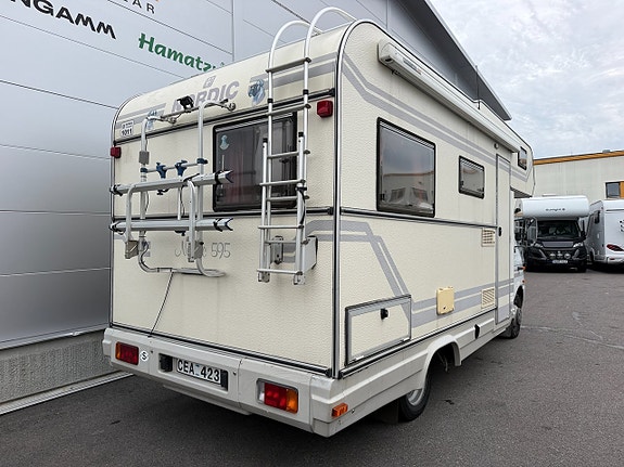 Nordic 595 Iveco / Fransk bädd! 6 bältade platser! Får köras på B-kort! Stor soffa! Alkov! 18 of 18
