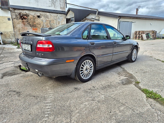 Volvo S40 4 of 4
