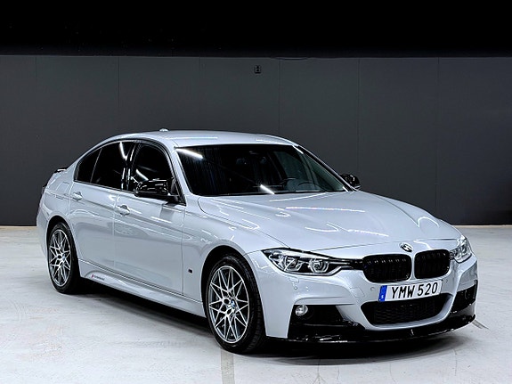 BMW 330e 9 of 22