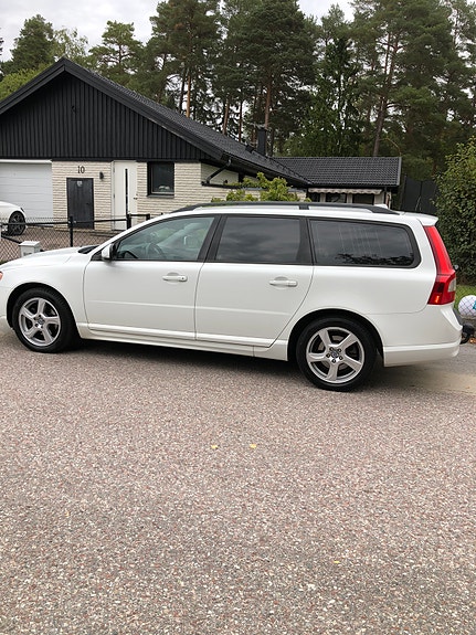 Volvo V70 19 of 21