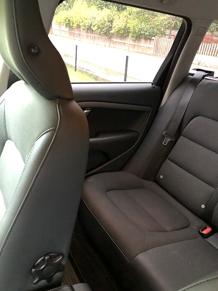 Volvo V70 7 of 21