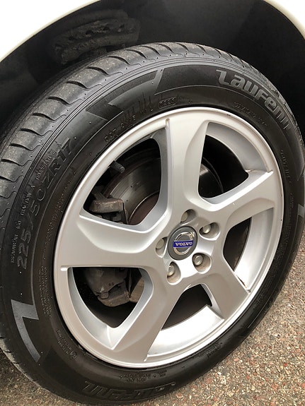 Volvo V70 5 of 21