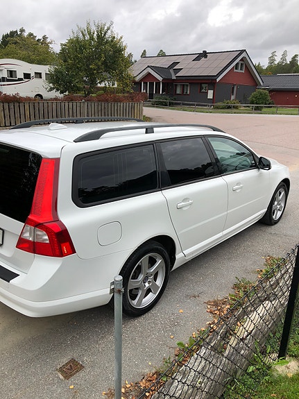 Volvo V70 17 of 21