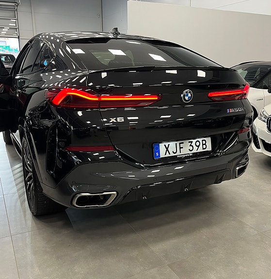 BMW X6 2 of 8