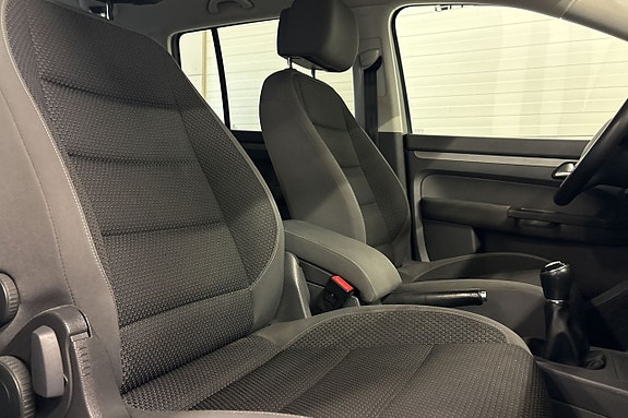 Volkswagen Touran 14 of 26