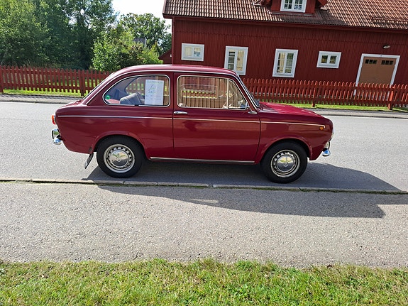 Fiat 850 7 of 8