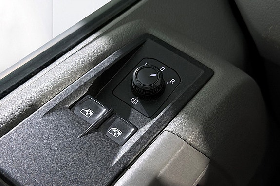 Volkswagen Crafter 35 30 of 30