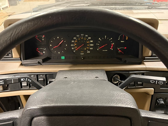 Volvo 760 15 of 22