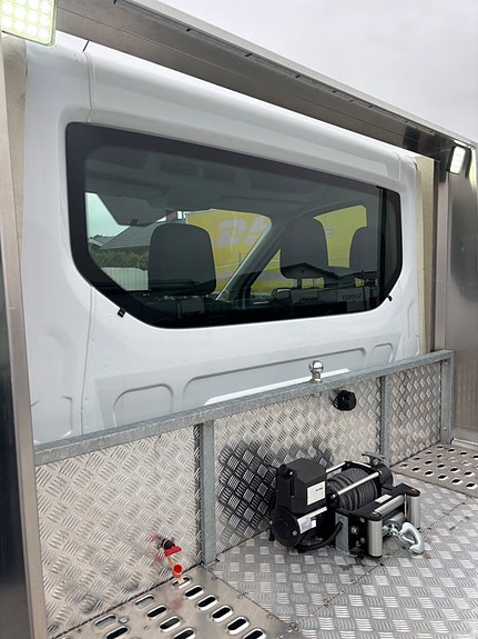 Ford Transit 10 of 18