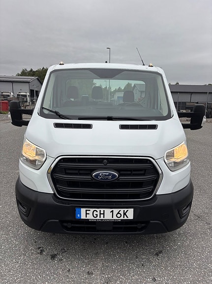 Ford Transit 18 of 18