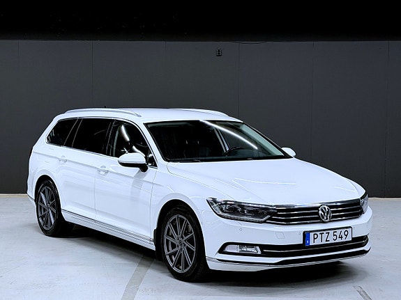 Volkswagen Passat 8 of 22