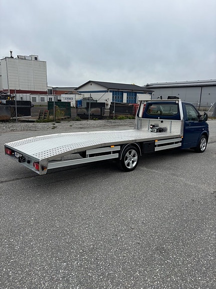 Volkswagen Transporter 2 of 21