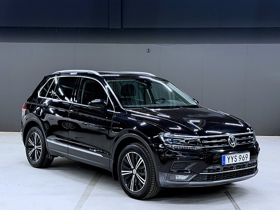 Volkswagen Tiguan 5 of 24
