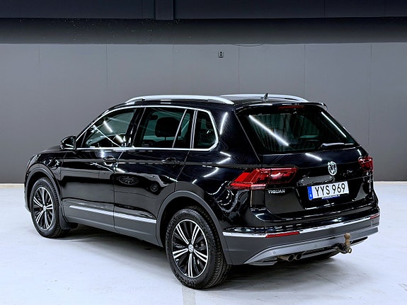 Volkswagen Tiguan 15 of 24