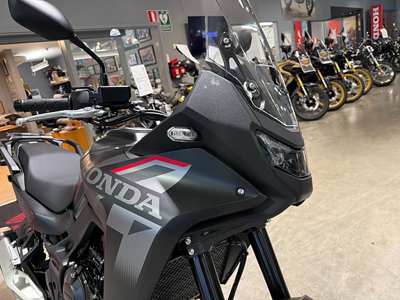 Honda XL750 Transalp 8 of 12