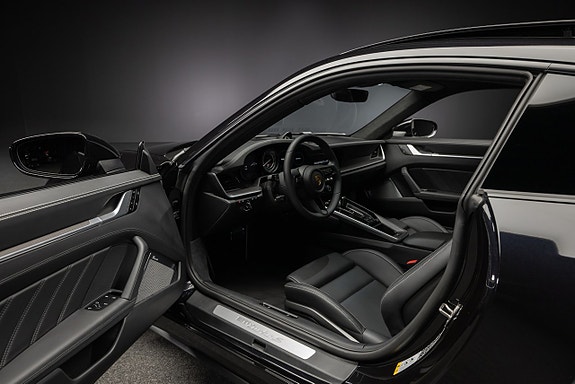 Porsche 911 Turbo S 6 of 14