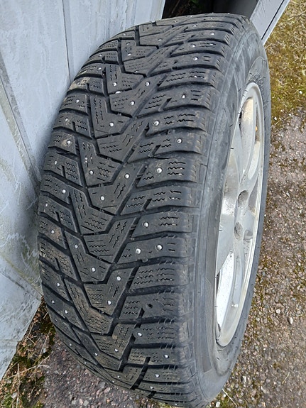Volvo V70 9 of 9