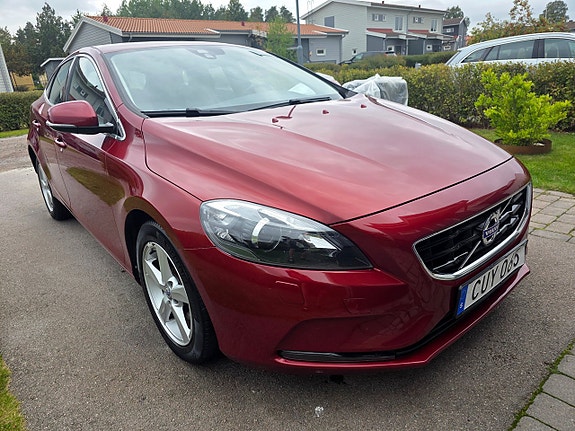 Volvo V40 6 of 30