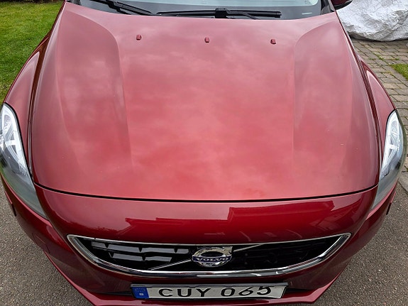 Volvo V40 8 of 30