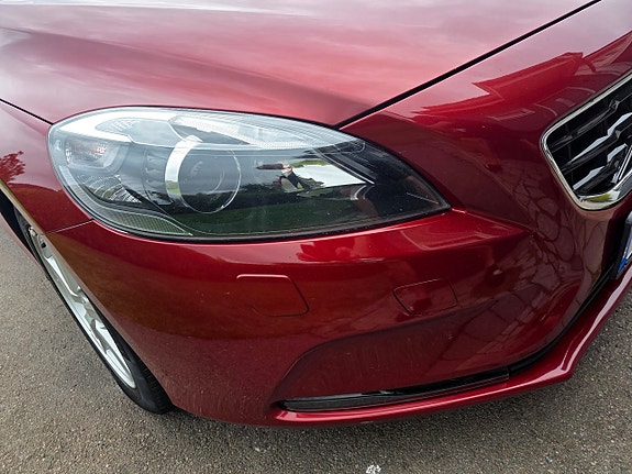 Volvo V40 9 of 30