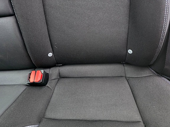 Volvo V40 18 of 30