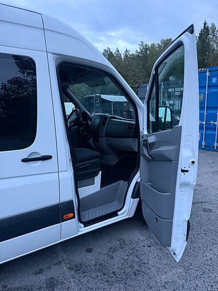 Mercedes-Benz Sprinter 316 8 of 16