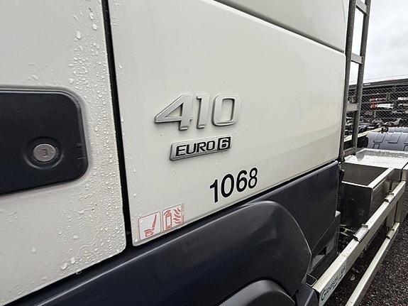 Volvo FM 6*2  Lågmilare 3 of 8