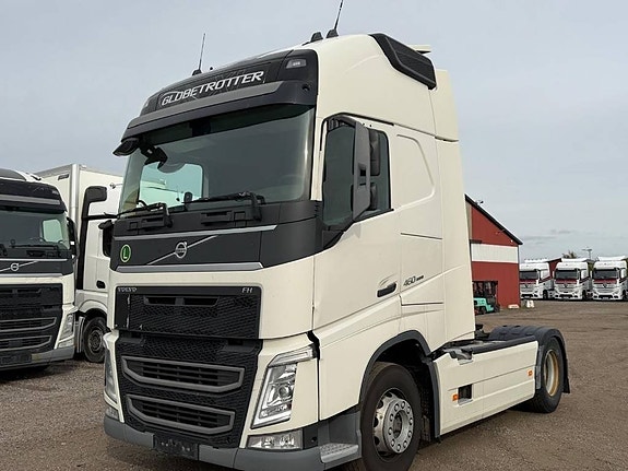 Volvo FH 4X2 2 of 12