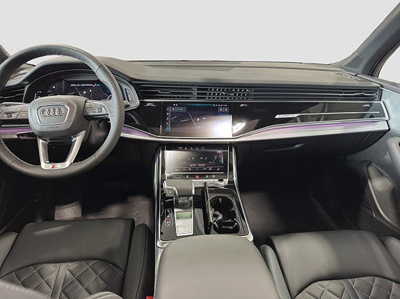 Audi Q7 15 of 19