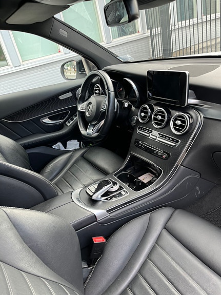 Mercedes-Benz GLC220 d 5 of 6