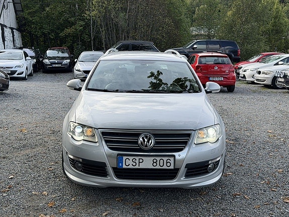 Volkswagen Passat 7 of 19