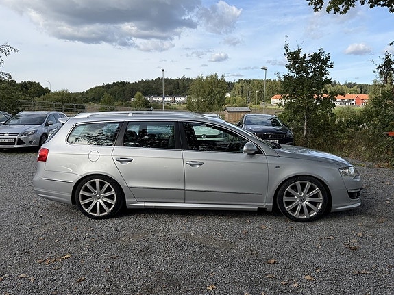 Volkswagen Passat 5 of 19