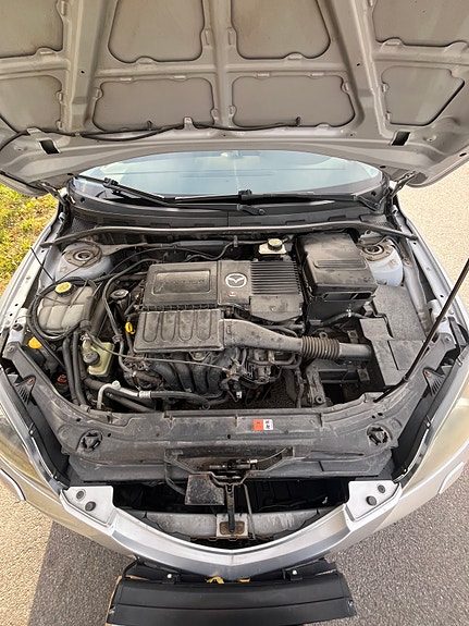 Mazda 3 6 of 9
