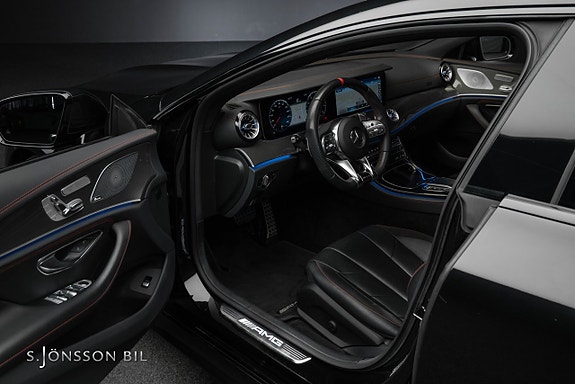 Mercedes-Benz CLS53 8 of 23