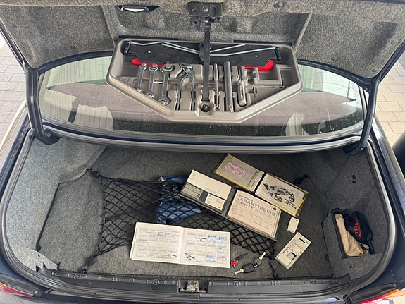 BMW 525iX 8 of 10