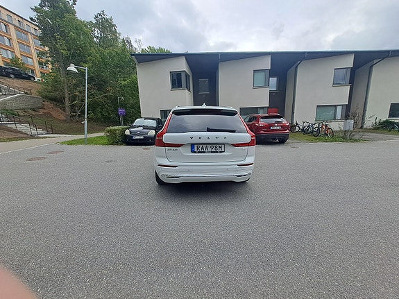 Volvo XC60 3 of 7