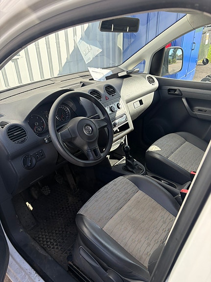 Volkswagen Caddy 8 of 16